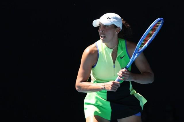 凯斯晋级澳网女单16强将战佩古拉